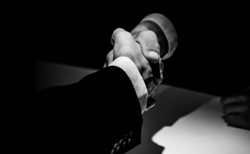 الخدمات المصرفية الخاصة وإدارة الثروات